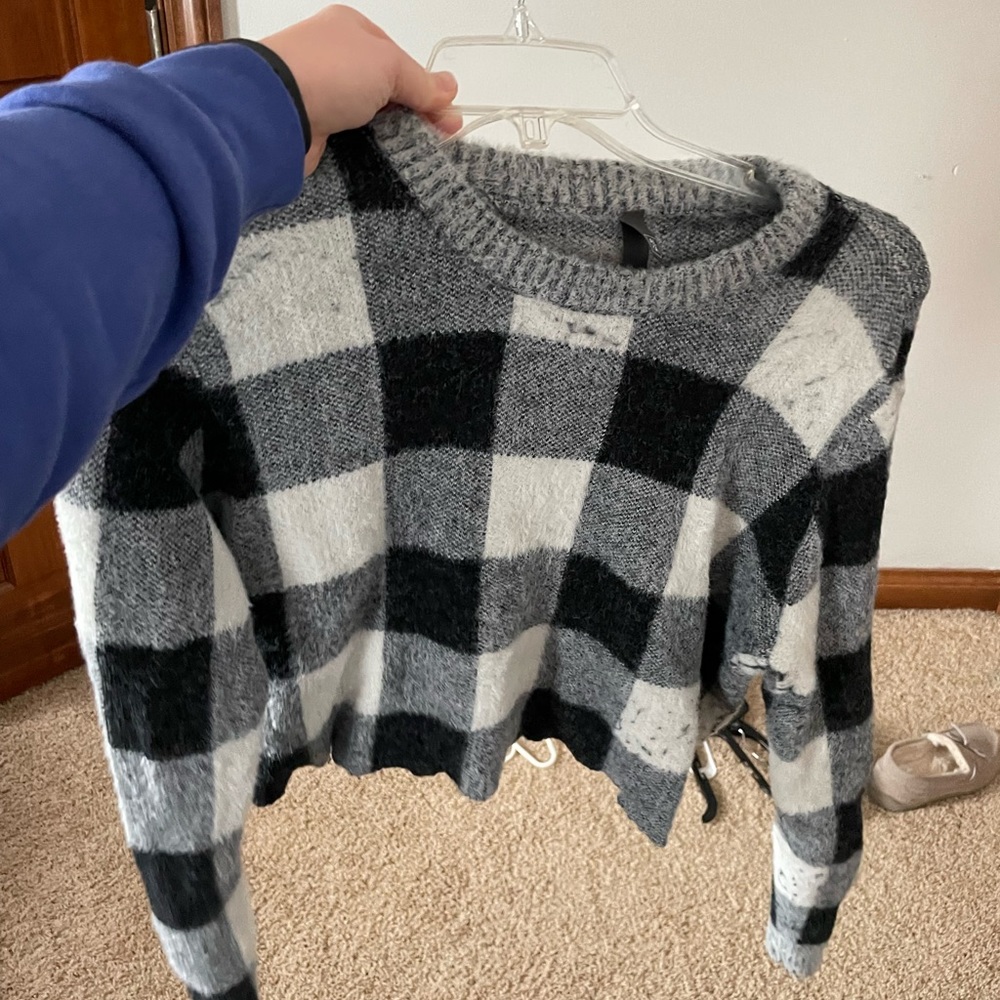 Francesca’s shirt (cropped)